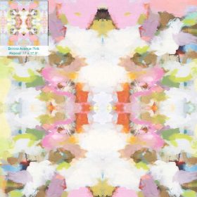 Brooks Avenue Pink Wallpaper